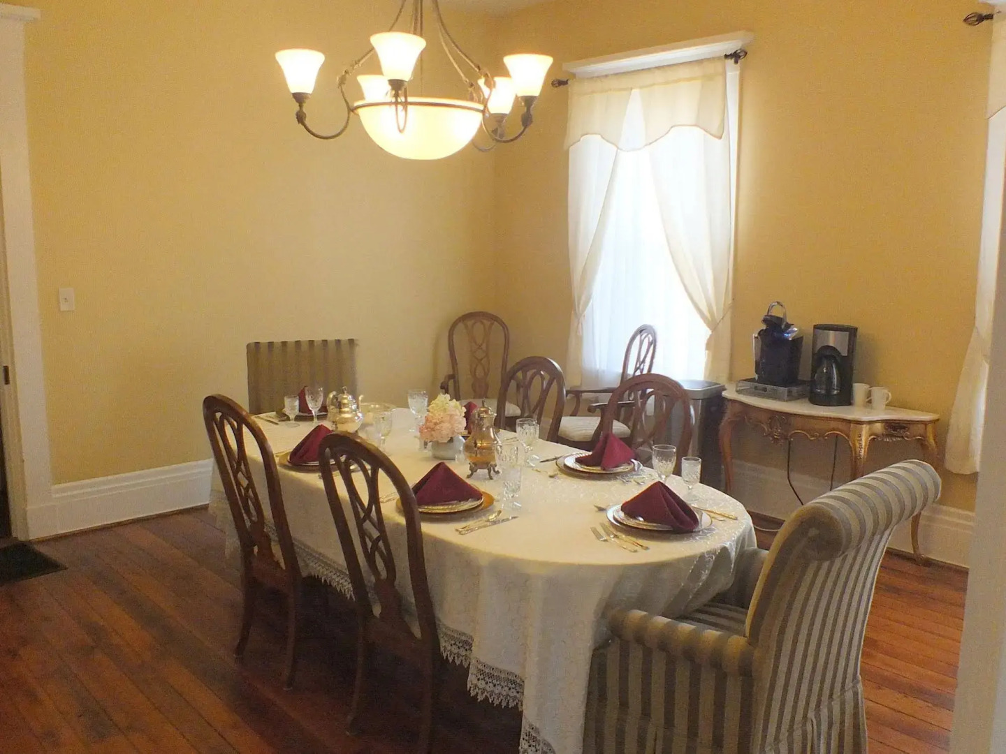 The Pepin Mansion Historic B&B