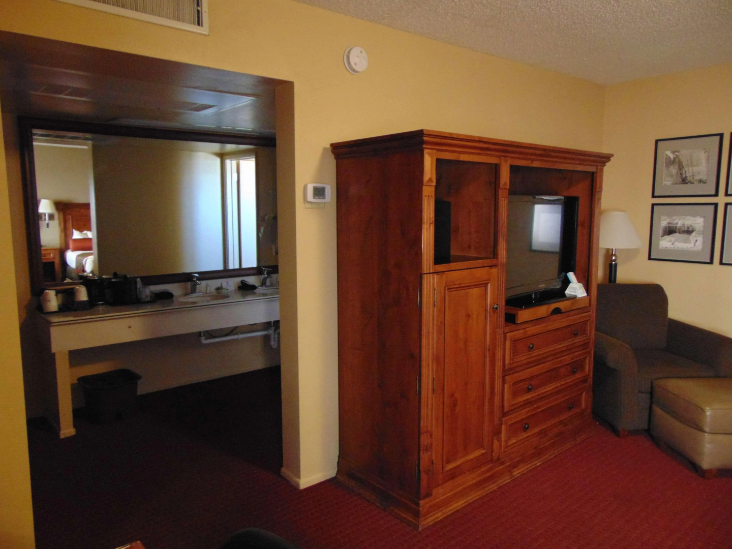 Best Western Plus King's Inn & Suites