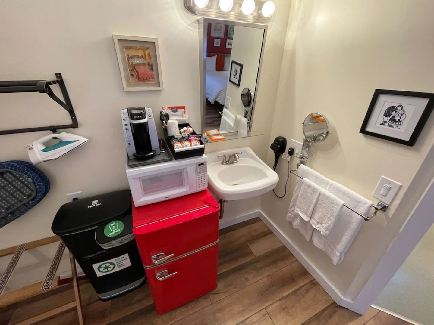 Sleep Woodstock Motel