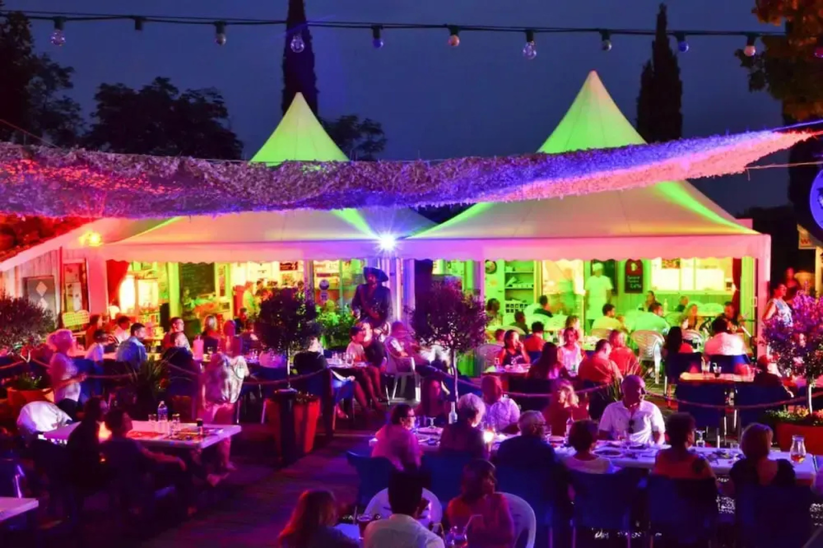 Mobilhome in Bessan With Terrace