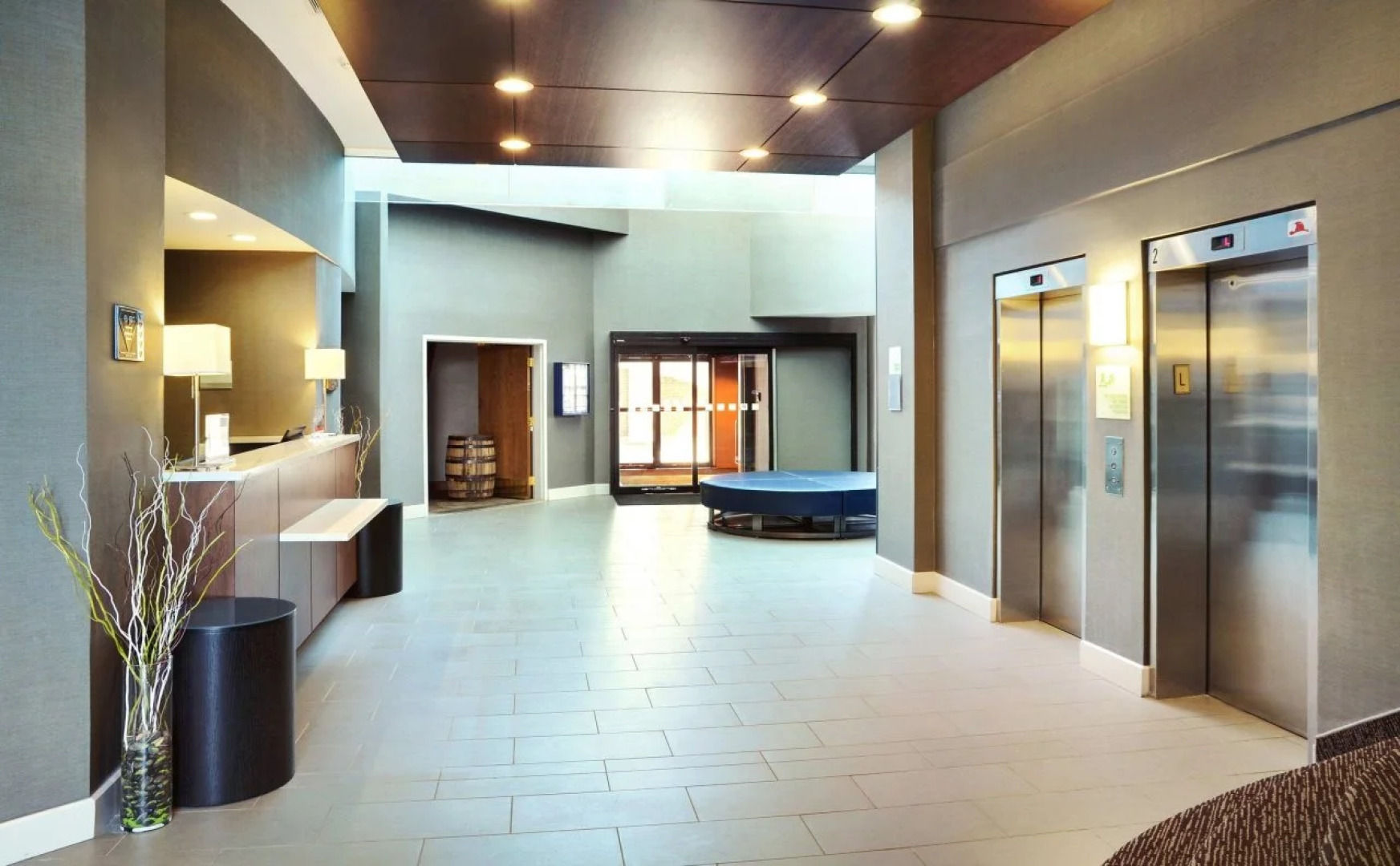 Holiday Inn Hotel & Suites London by IHG