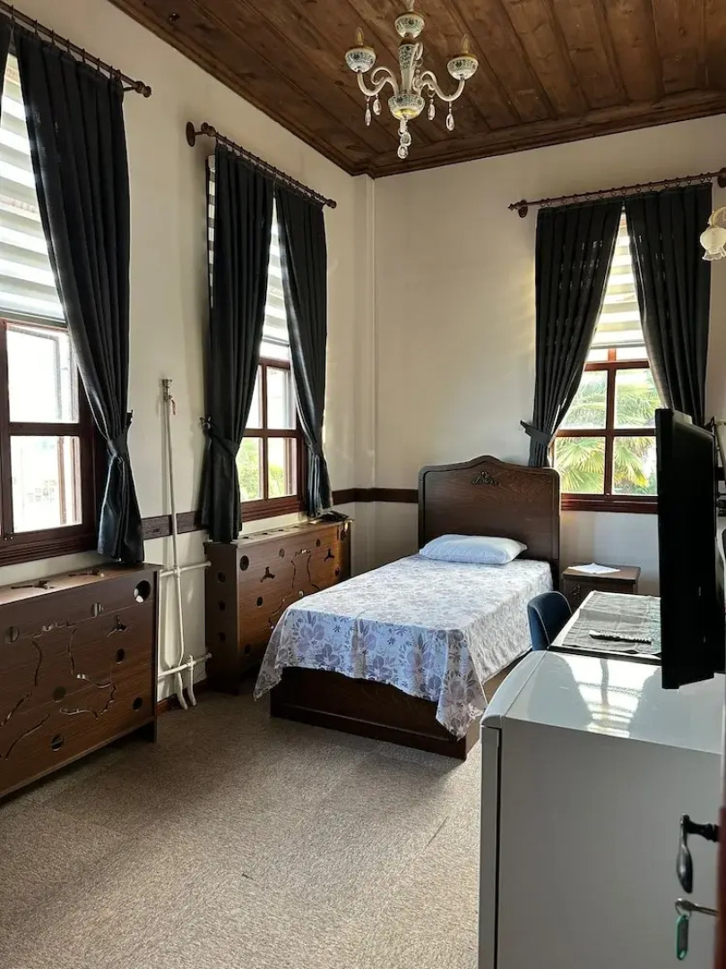 Zeyti̇nli̇k Konaği