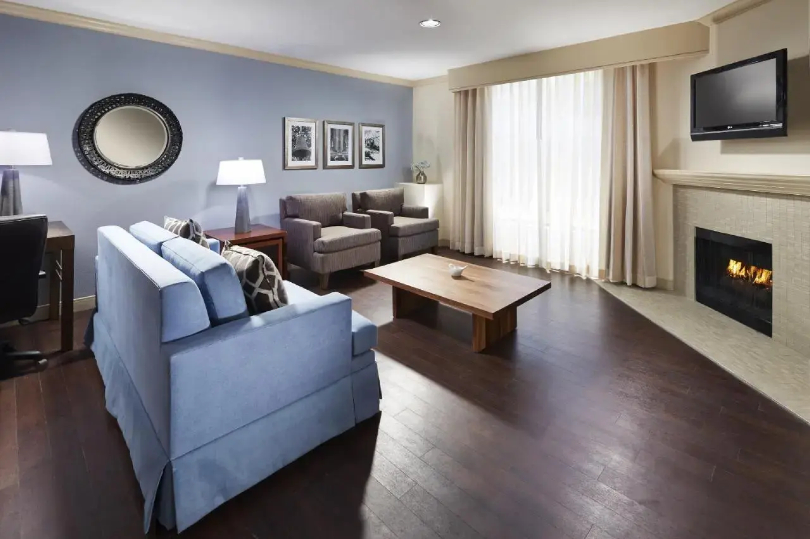 The Anza - A Calabasas Hotel