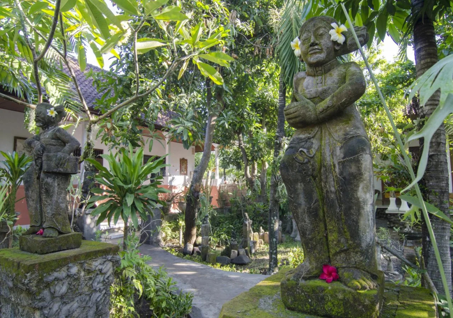 Tjana Homestay
