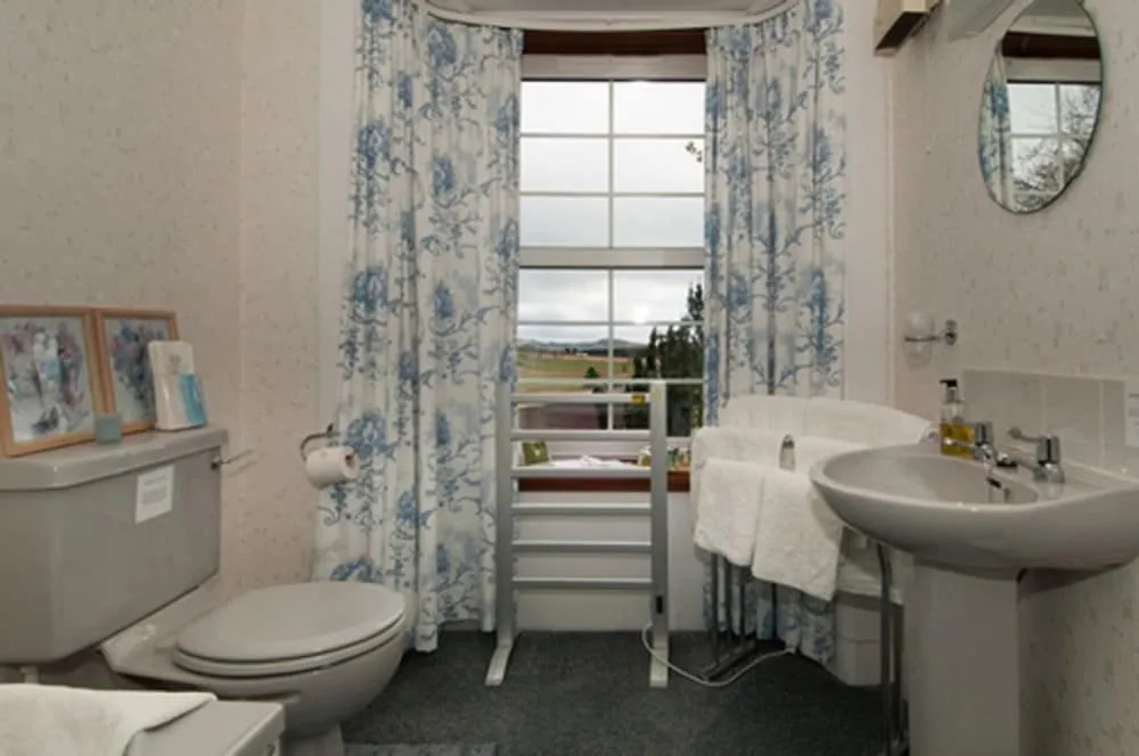 Purgavie Farm Bed and Breakfast