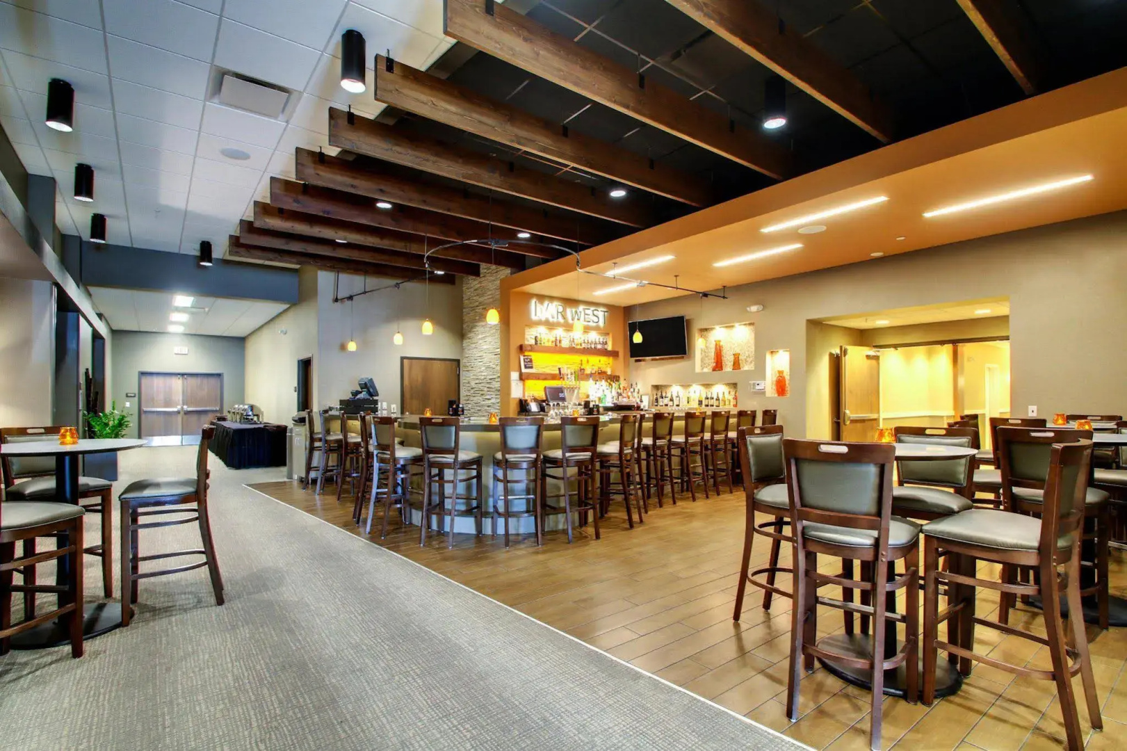 Hampton Inn & Suites Milwaukee West