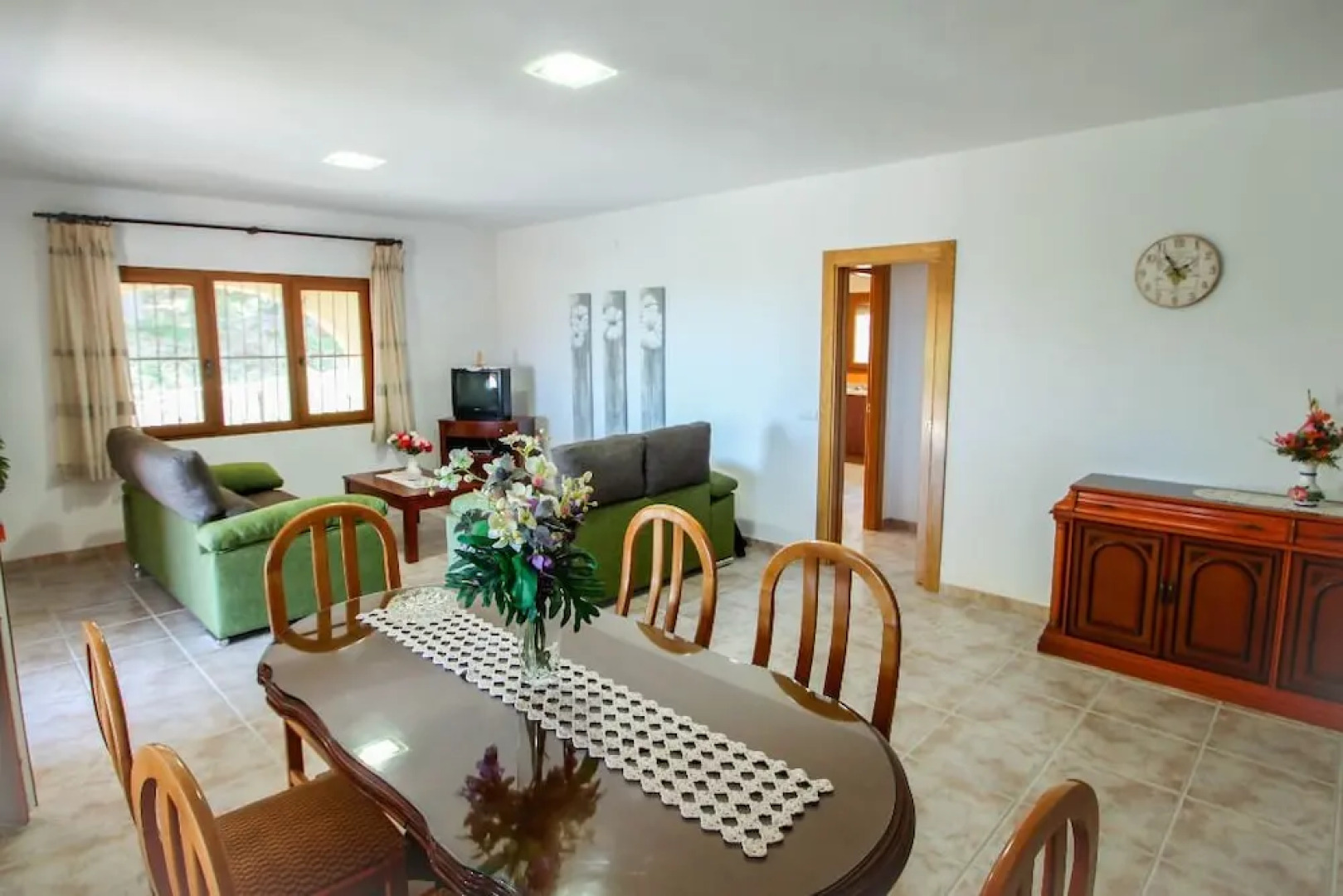 Mariros - pretty holiday property with garden and private pool in Moraira