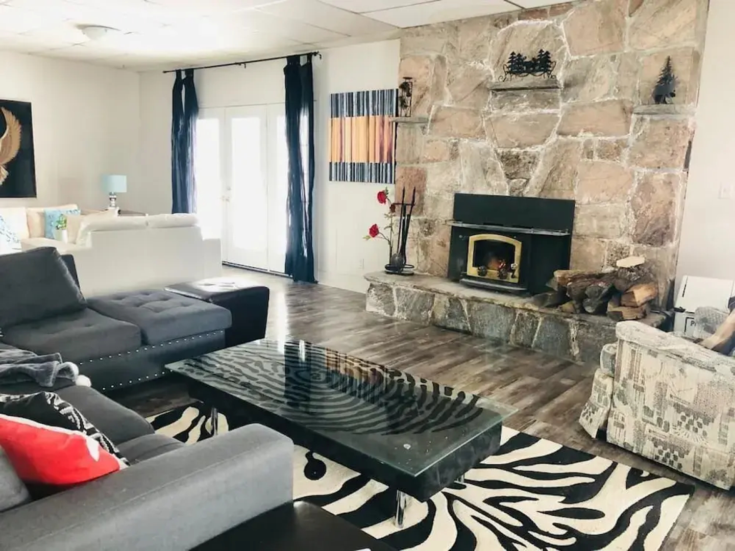 Lake Sparrow Guest House Inc