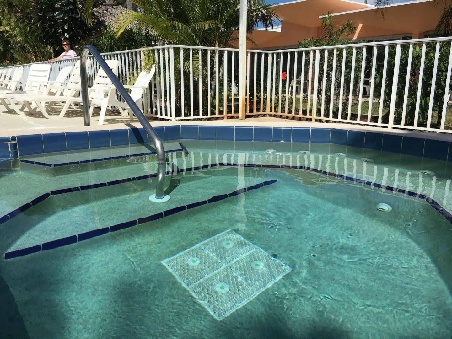 Warm Mineral Springs Motel