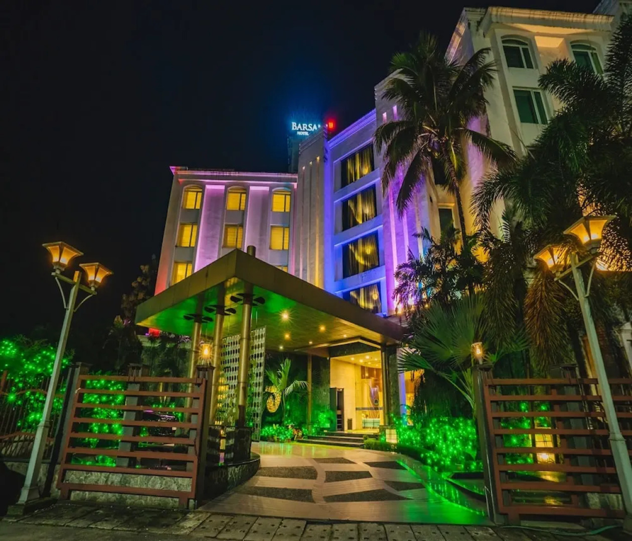 Barsana Hotel & Resort