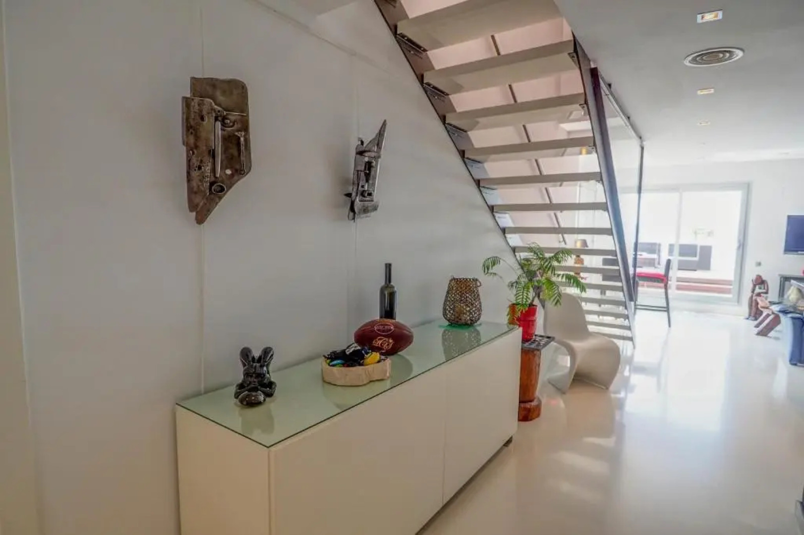 Elora Penthouse with Sea Views by Hello Homes Sitges