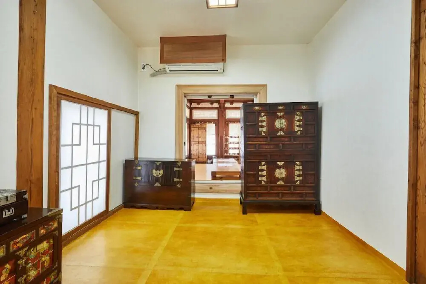 Choongsindang Hanok Traditional House