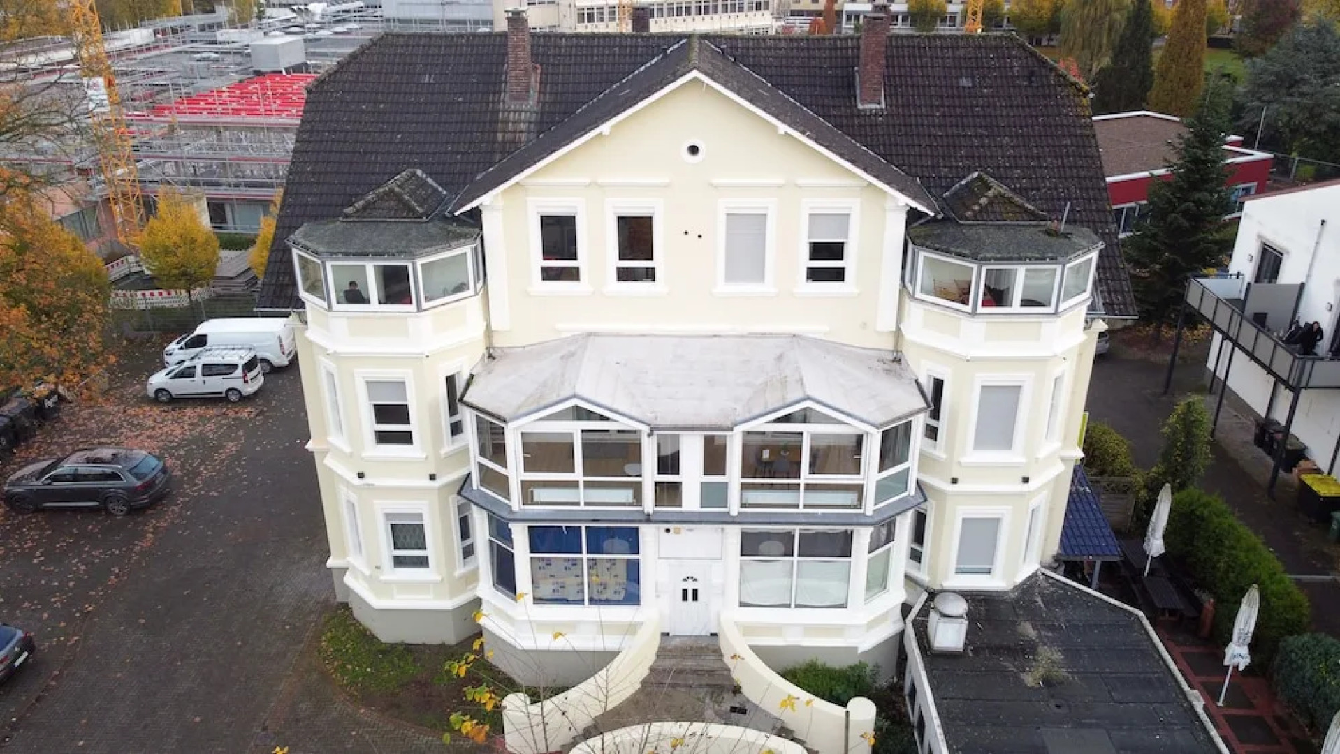 Two-bed studios for fitters