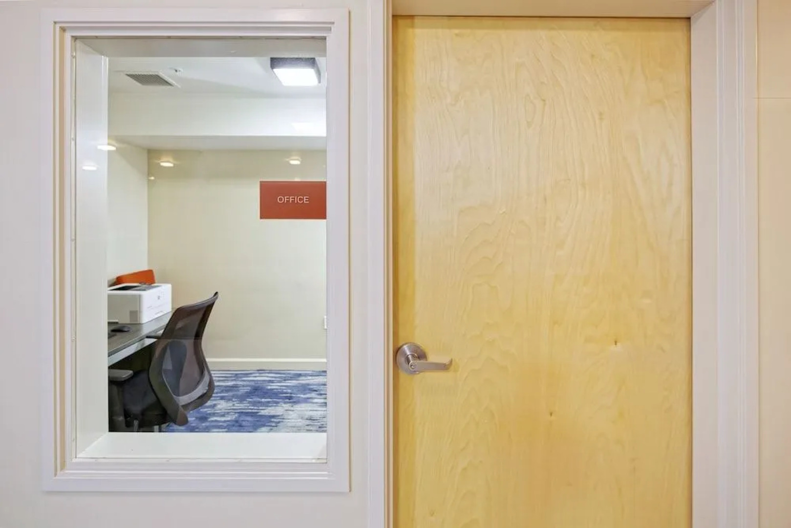 Inn At Moss Landing Point