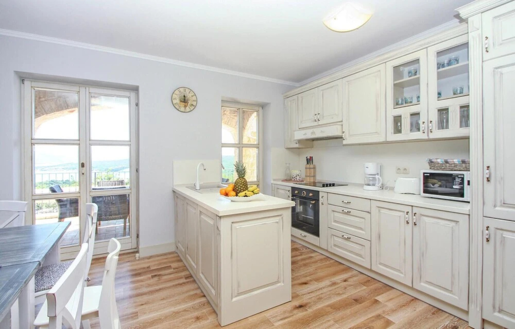 Nice Home in Malinska With Wifi and 5 Bedrooms