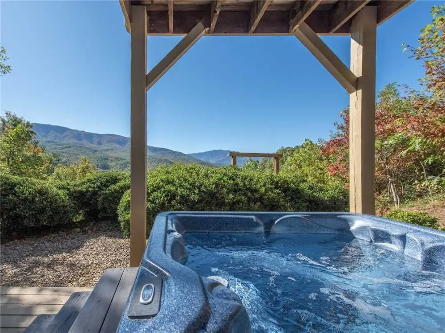 Mountain Perch 3 - Three Bedroom Cabin