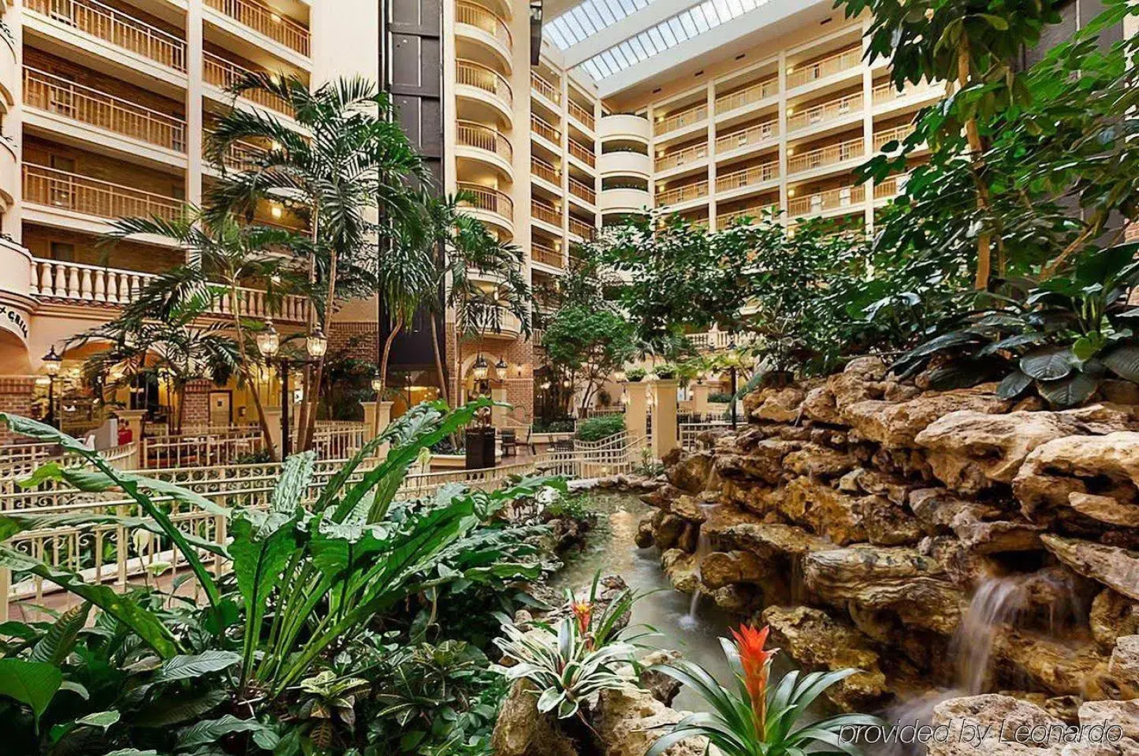 Embassy Suites by Hilton Orlando International Dr Conv Ctr