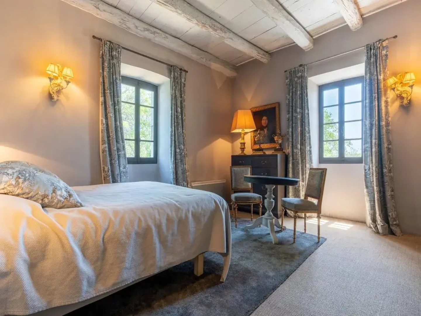 Beautiful Holiday Home With Private Pool