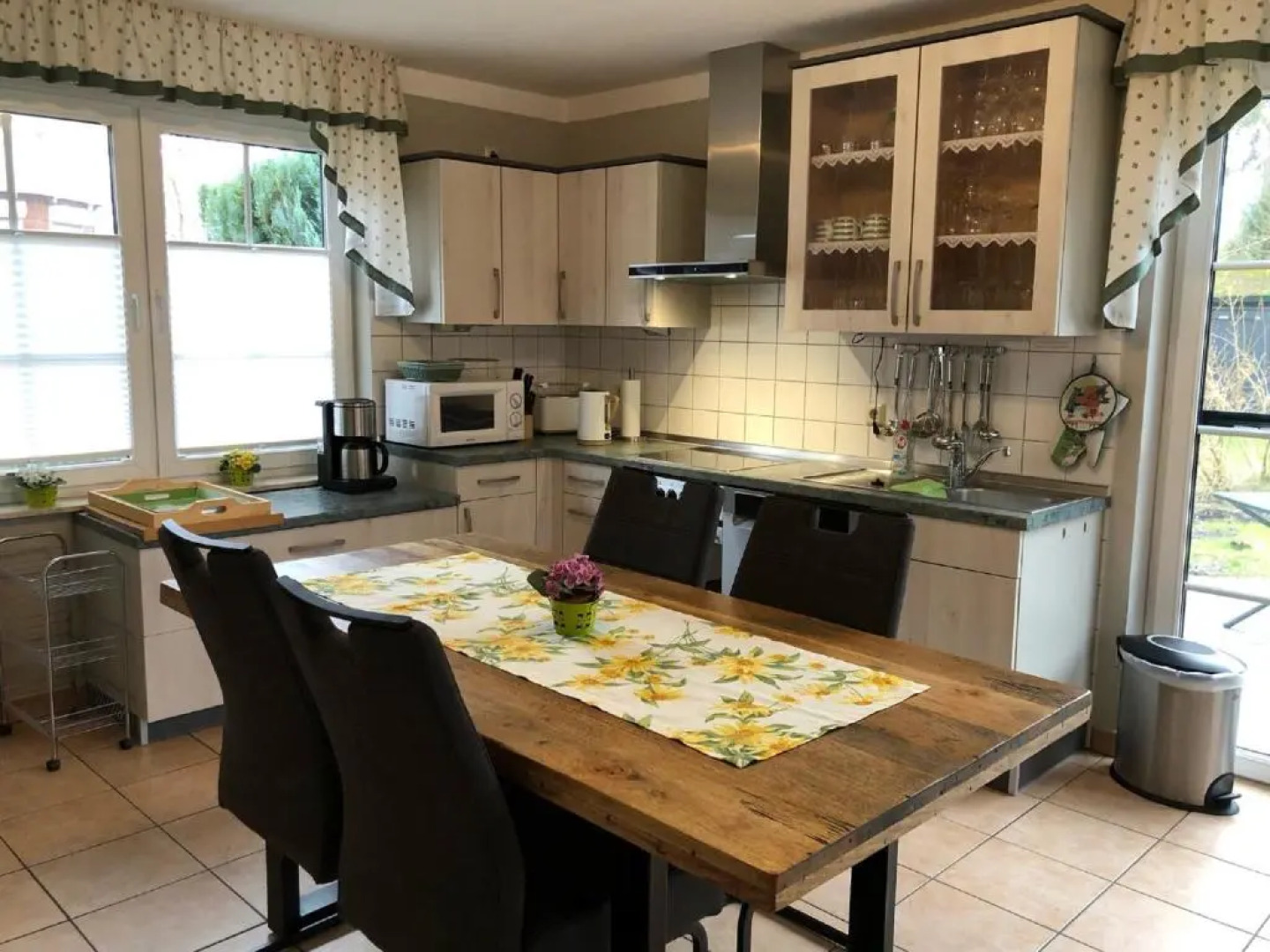 Seestr 75 a Haus B rechts