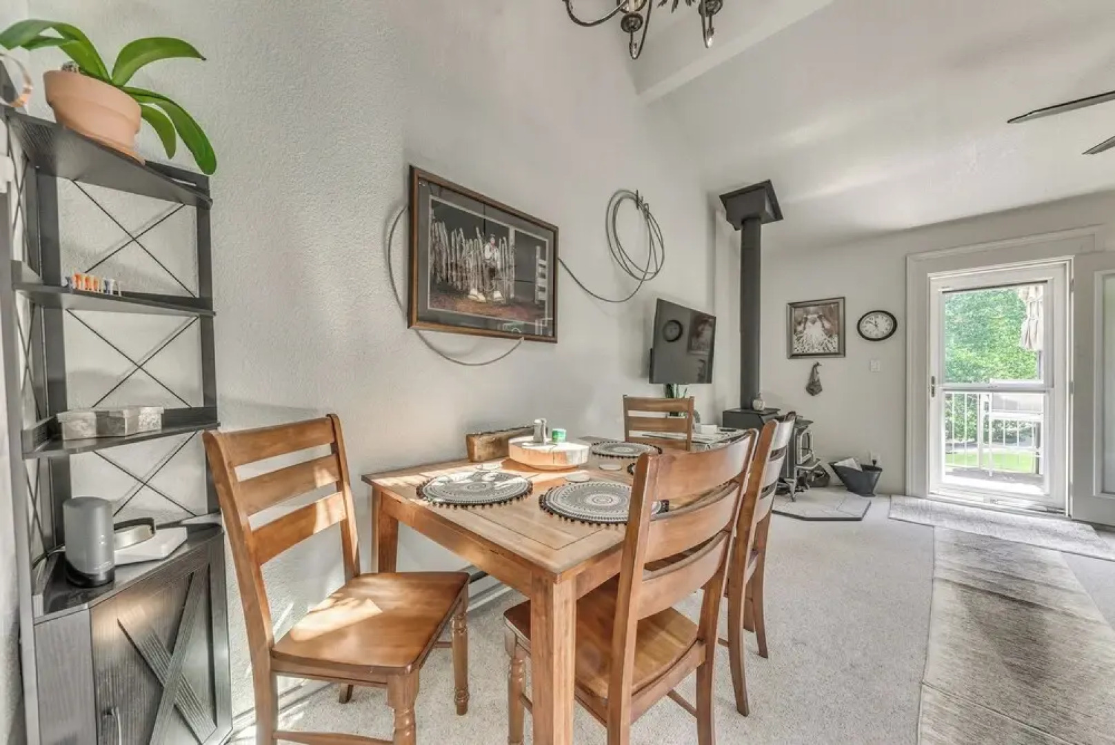 Cloudcroft Townhome on Golf Course w/ Deck!