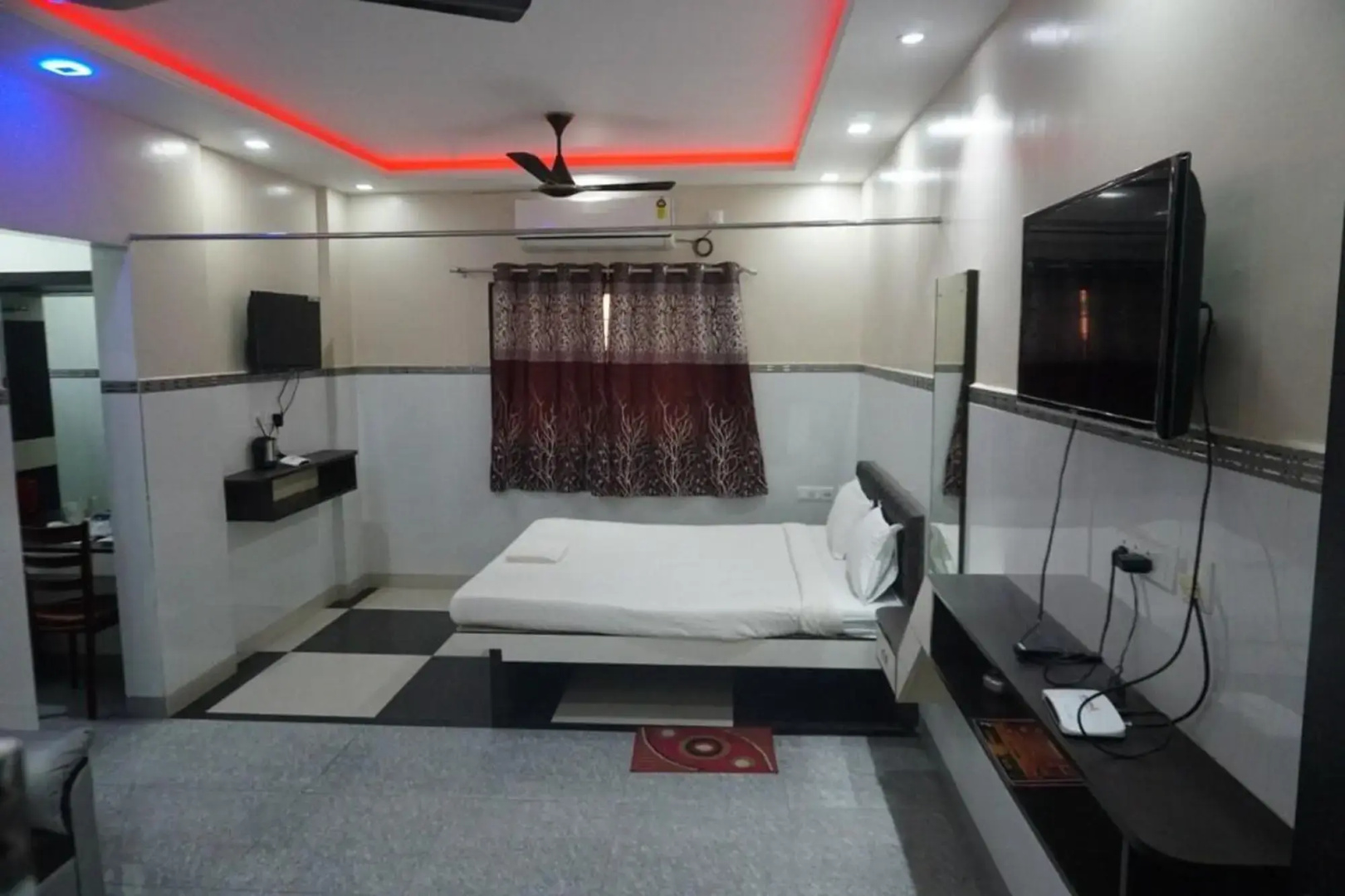 Hotel Rupasi Bangla