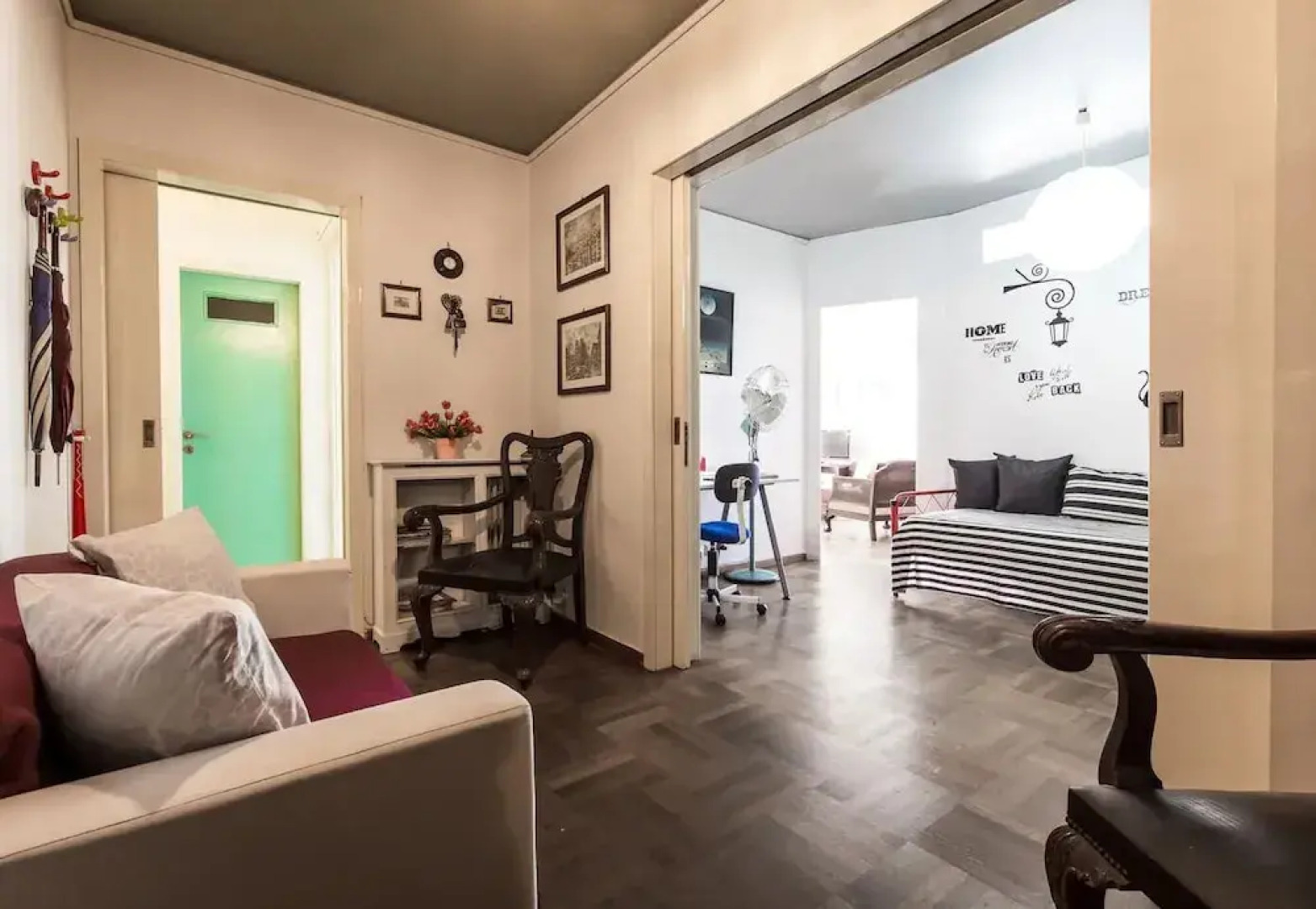 6 persons seaview Athens Riviera