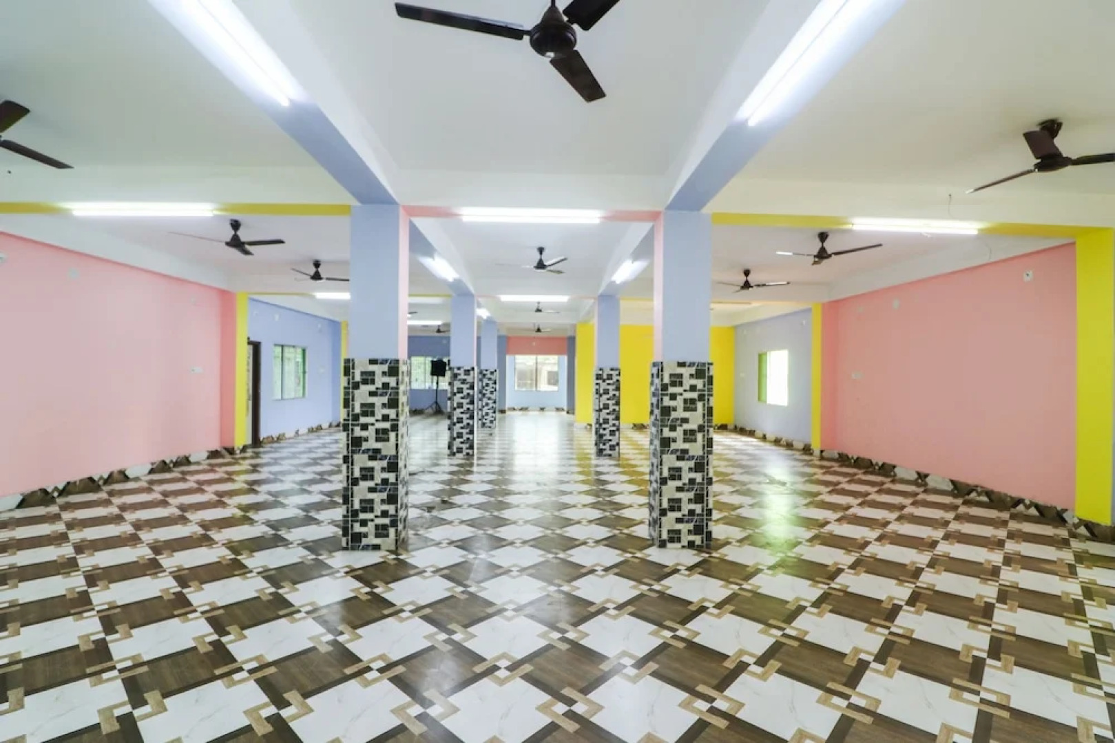 Oyo 49743 Hotel Akankha