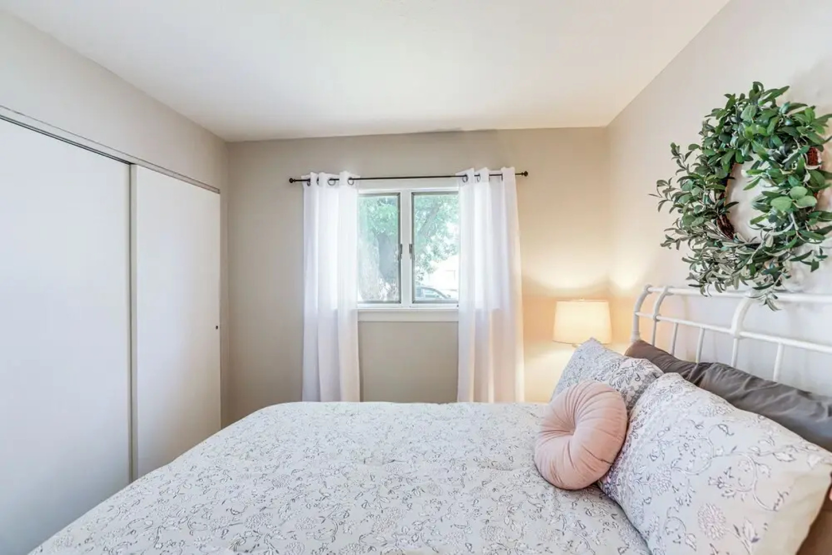 Waterfront Port Clinton Cottage: 5 Mi to Lake Erie