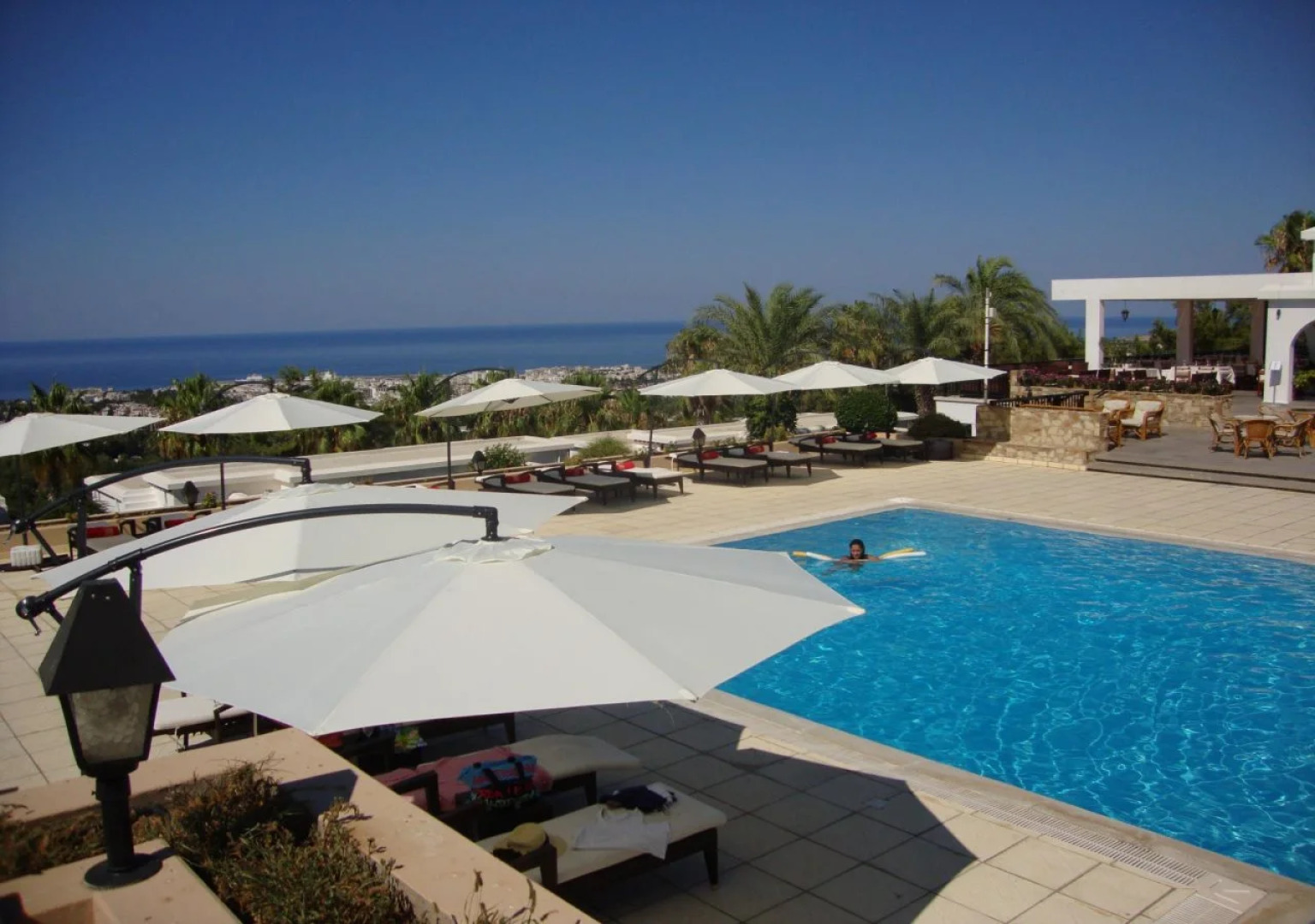 Onar Holiday Village