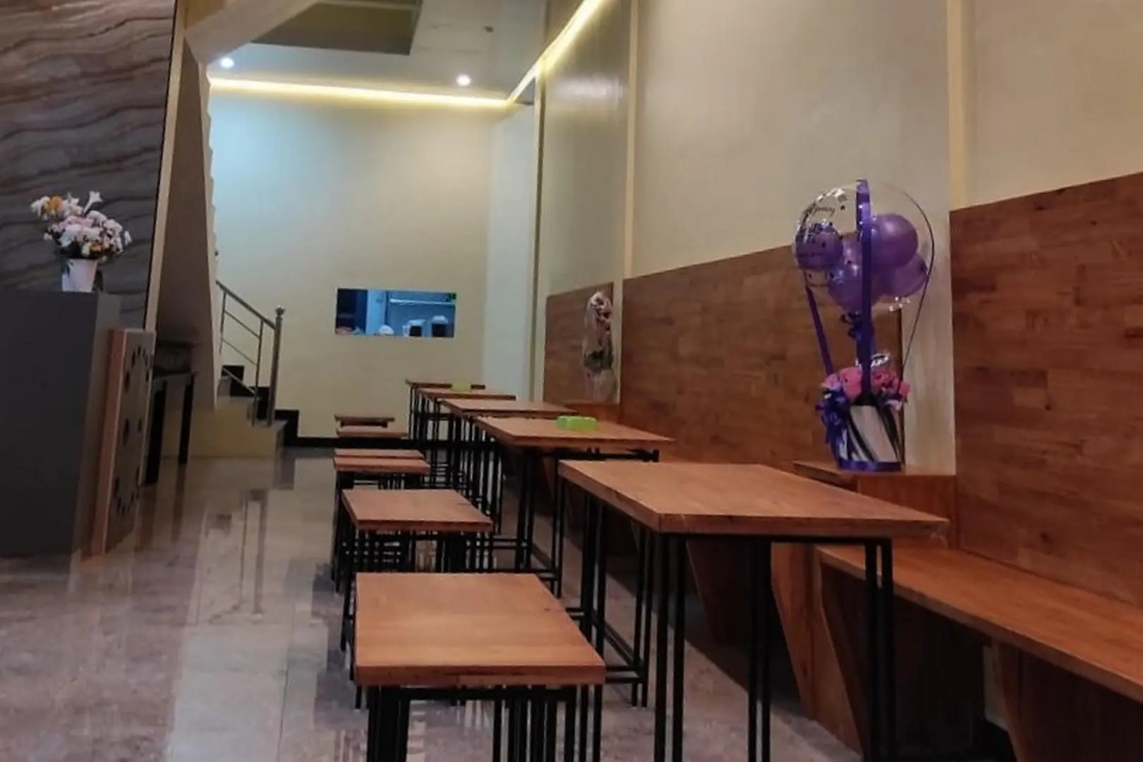 RedDoorz Plus near Ramayana Pematangsiantar