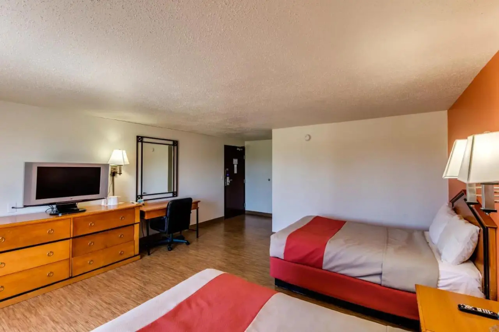 Super 8 Albert Lea Mn