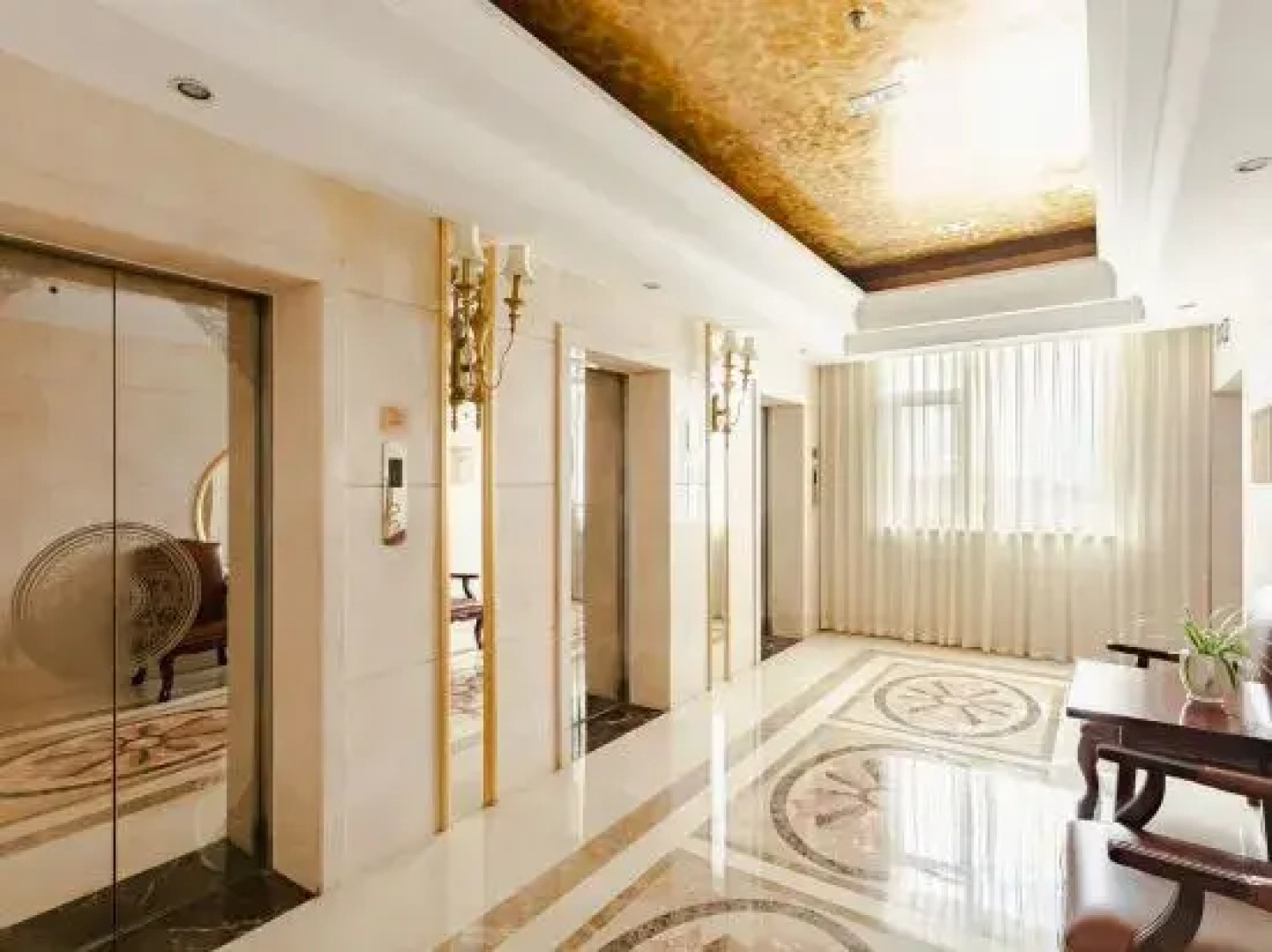 Shuhui Hotel of Deyang