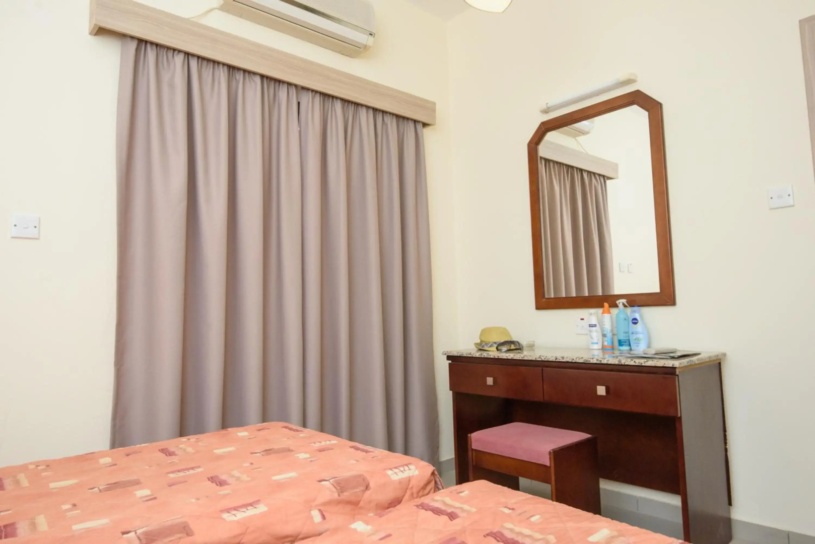 Paul Marie Hotel Apartments