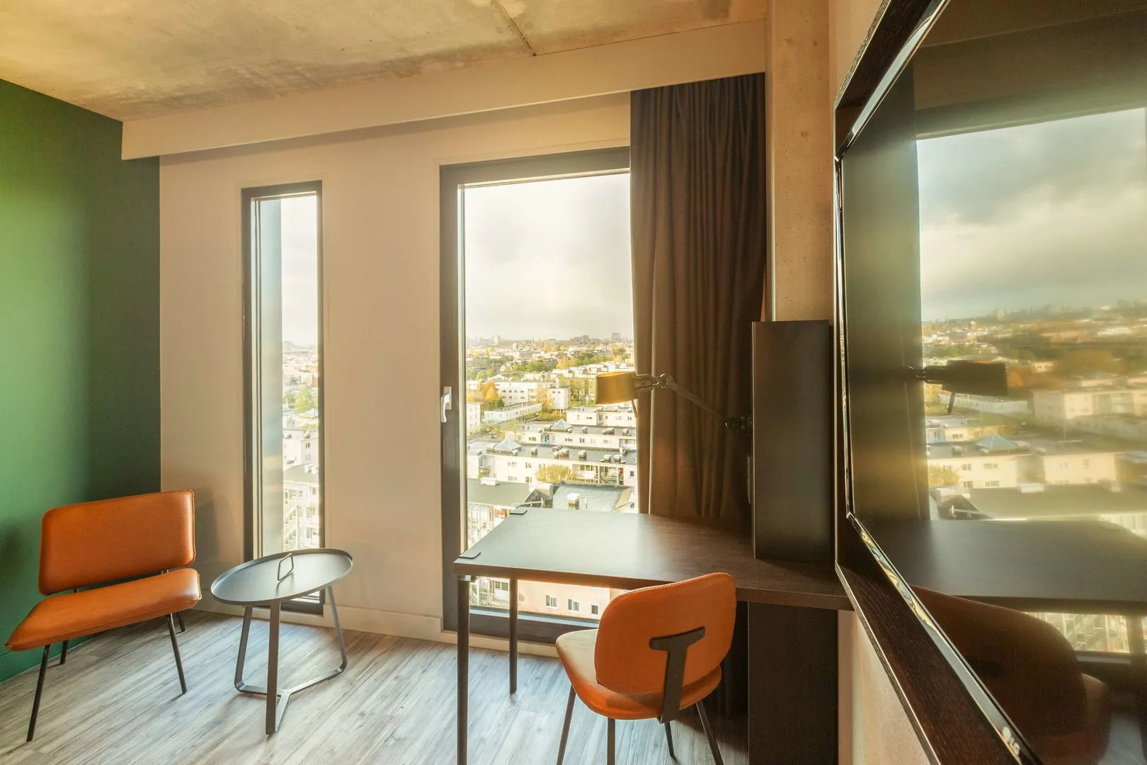 Holiday Inn - the niu, Fender Amsterdam by IHG