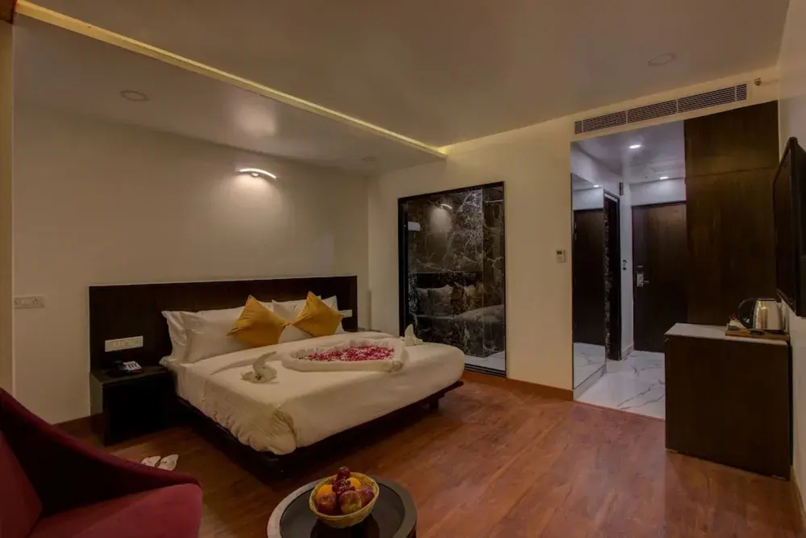 Woodrock Hotel Manali