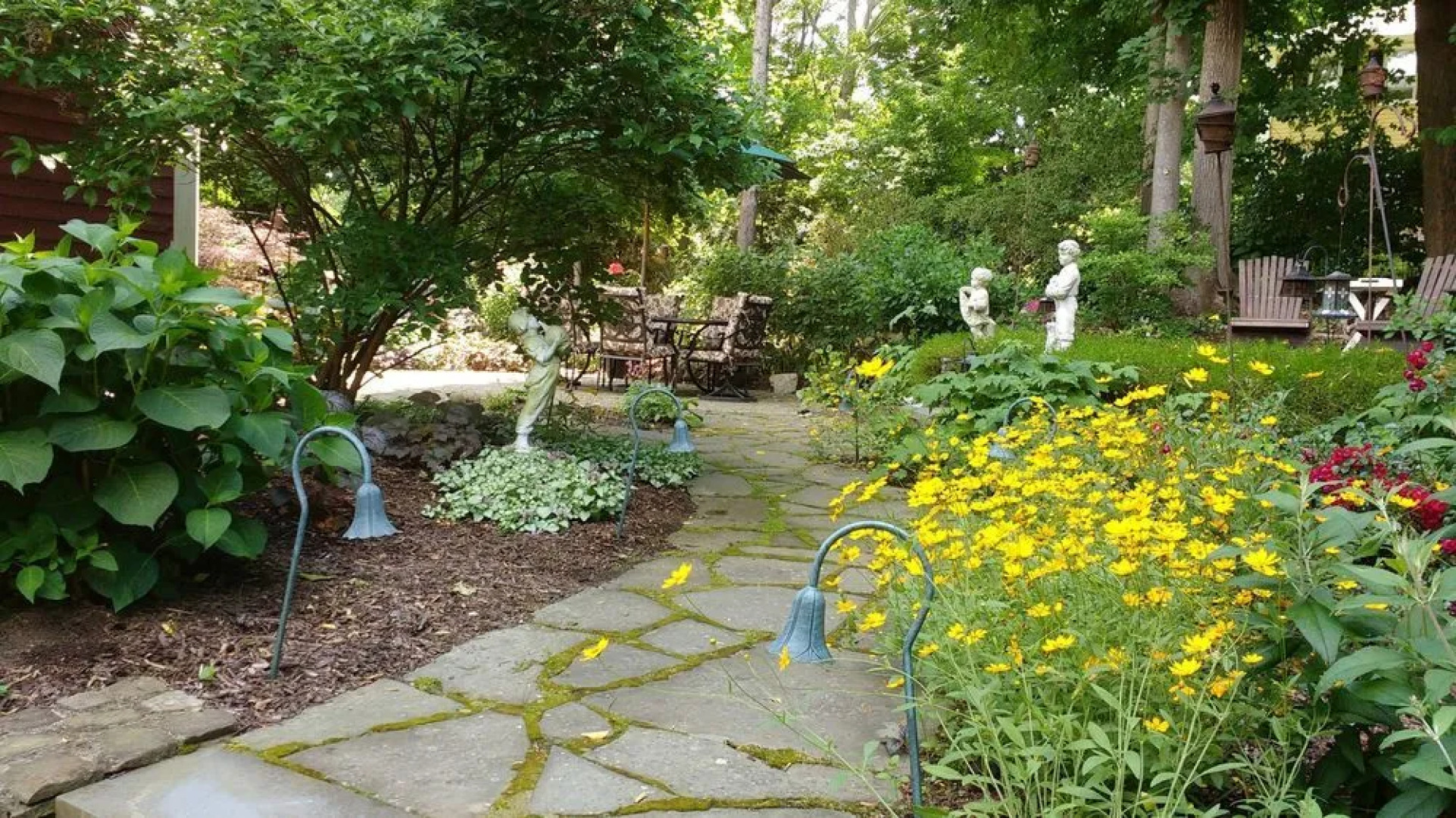 The Sleigh Maker Inn Bed and Breakfast