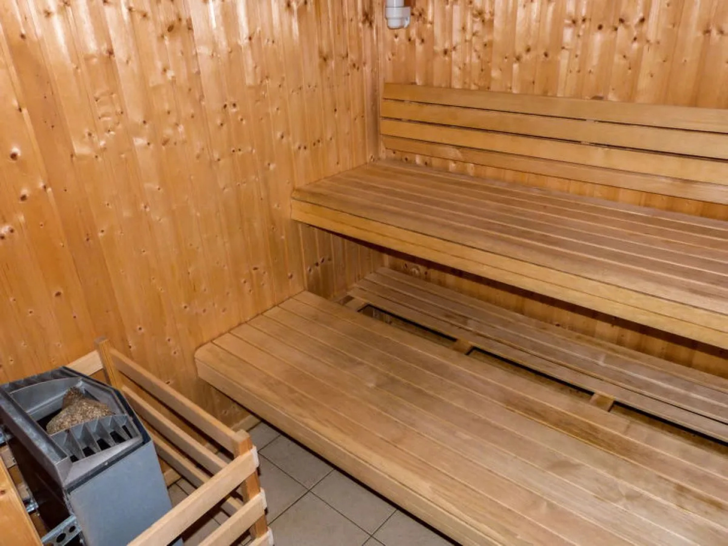 Le Bois de la Reine 32603