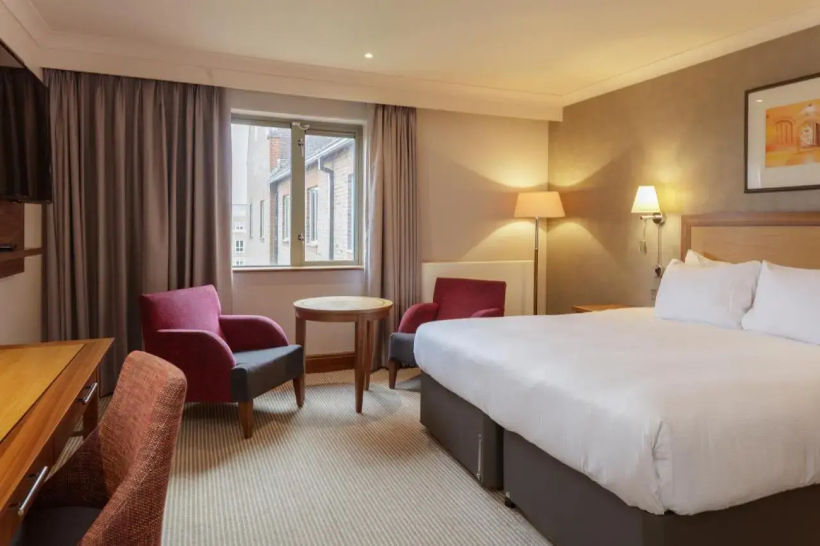 Отель The Cambridge Belfry