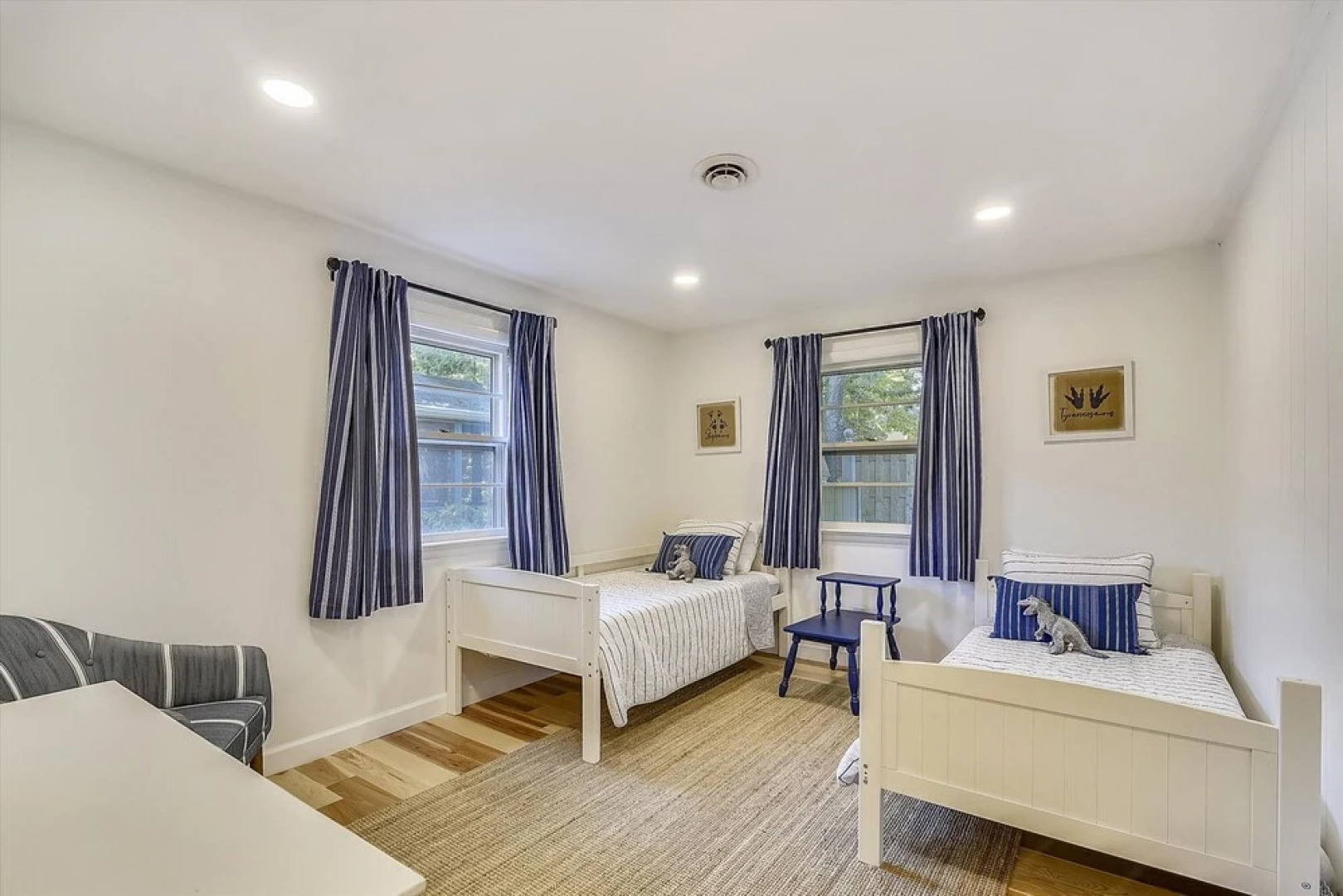 336 Hickman Street by Long & Foster