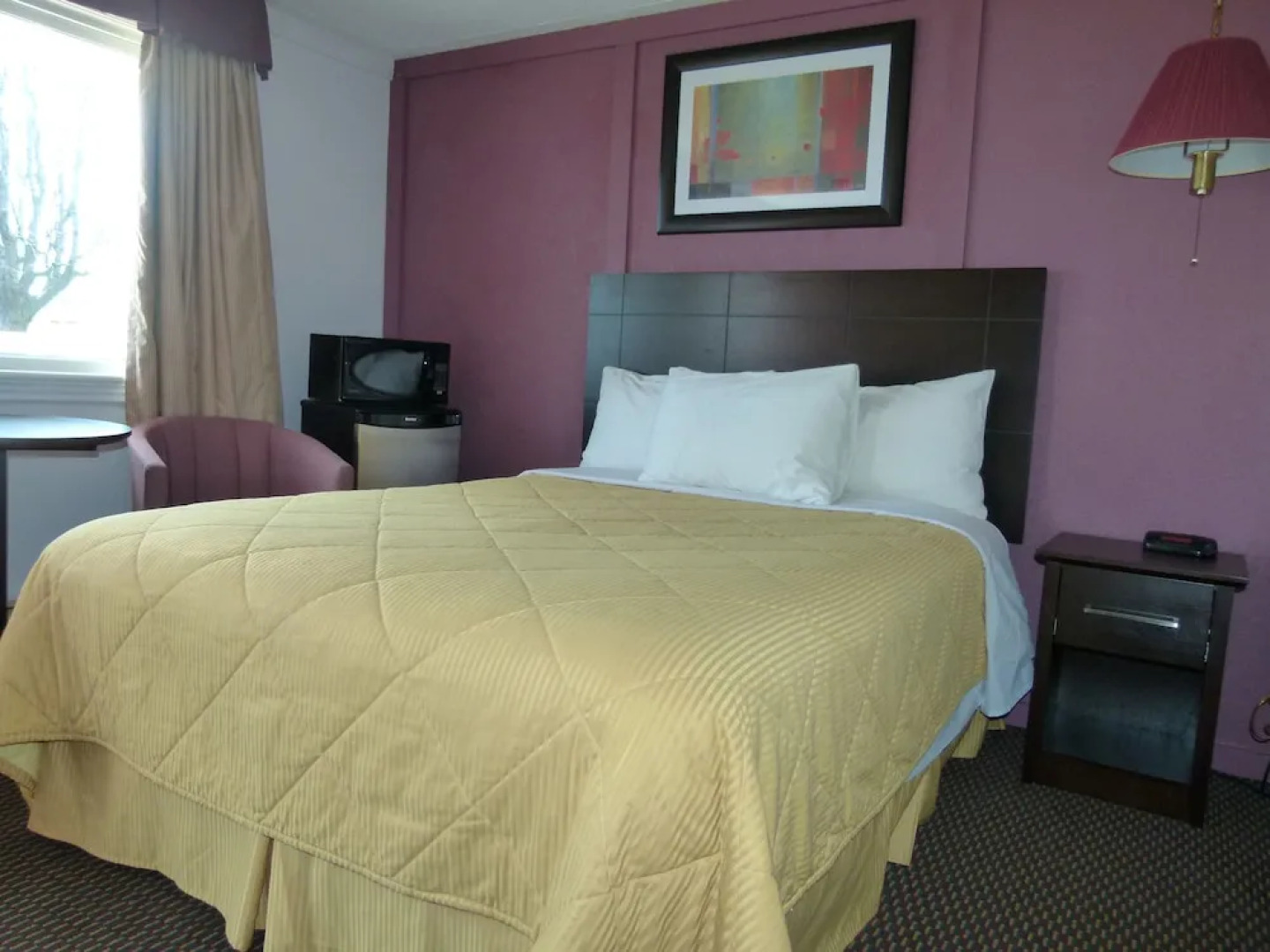 Country Squire Motel