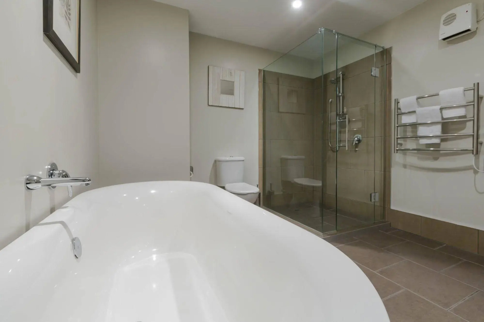 Queenstown Village Apartments