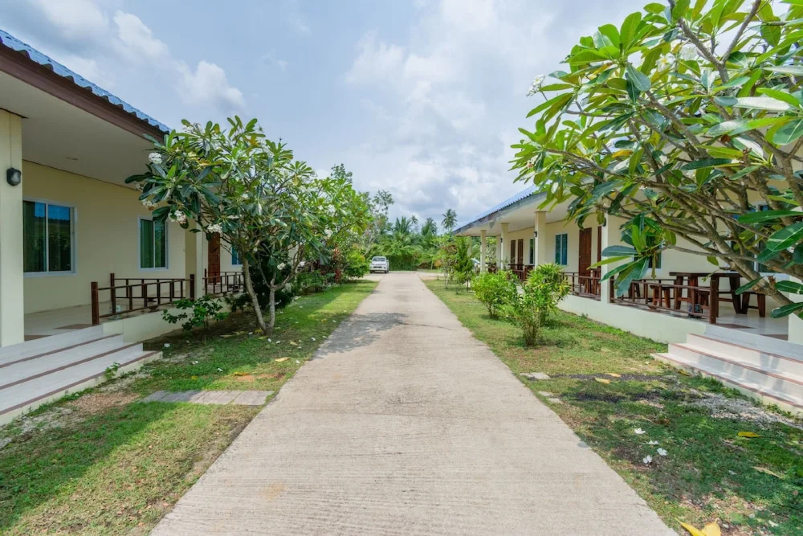 OYO 667 Kankrao Resort