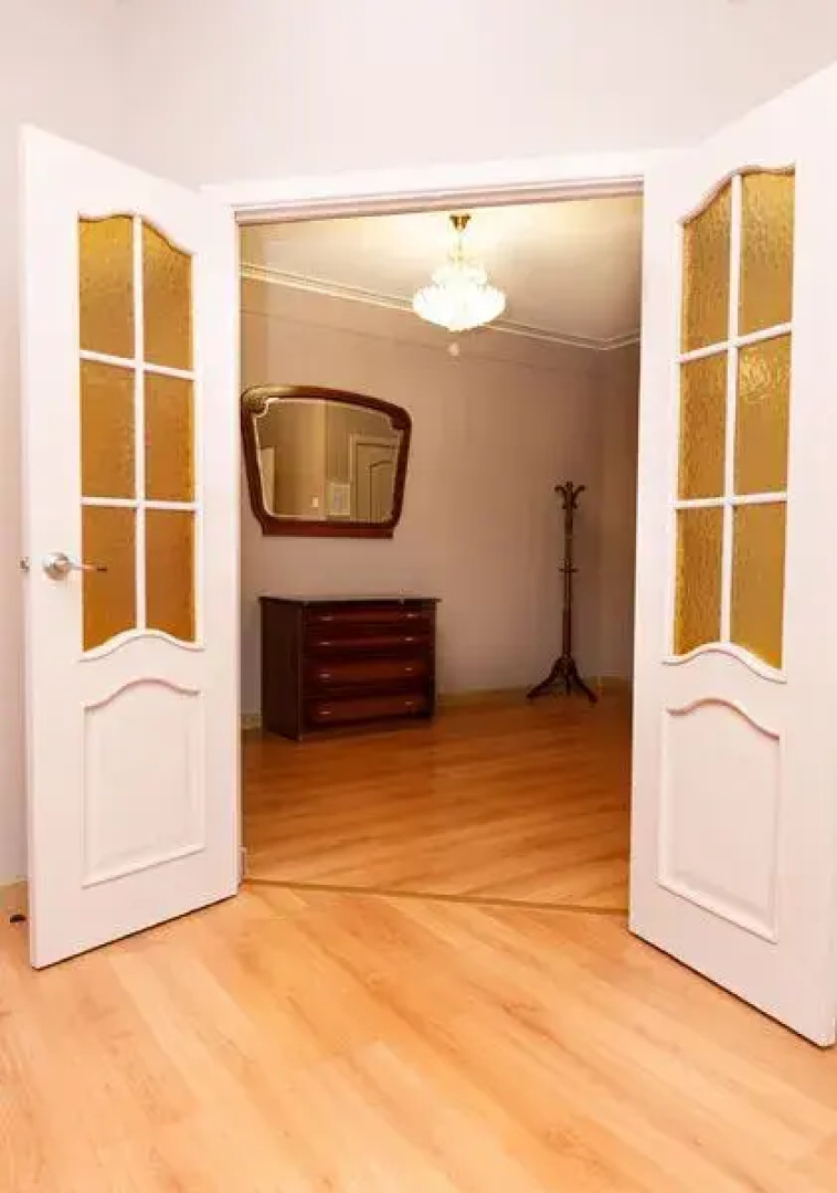 Dekabrist apartment on Petrovsko-Zavodskaya 25