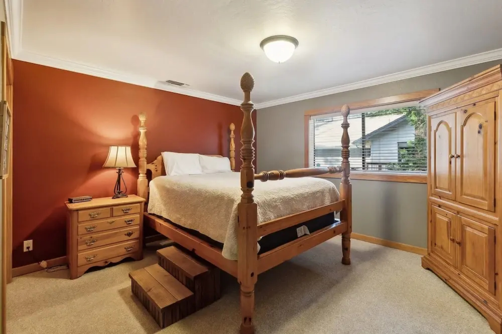 Dos Pinos - Spacious Lakefront Cabin w/ Game Room by Yosemite Region Resorts