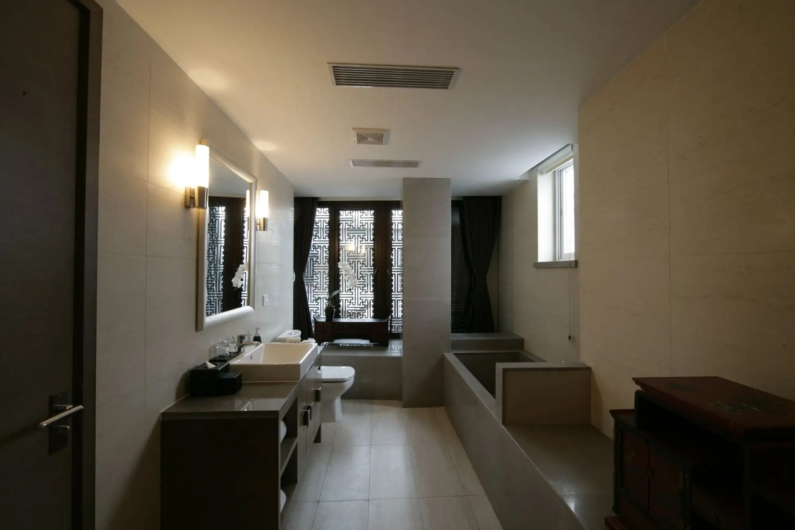 Shichahai Shadow Art Performance Hotel