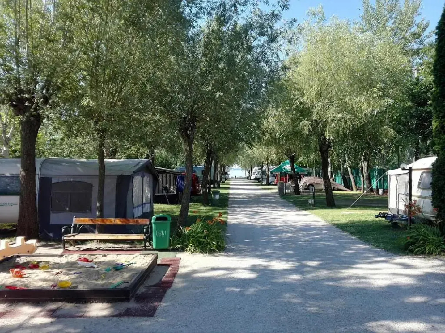 Eldoradó Fogadó és Kemping