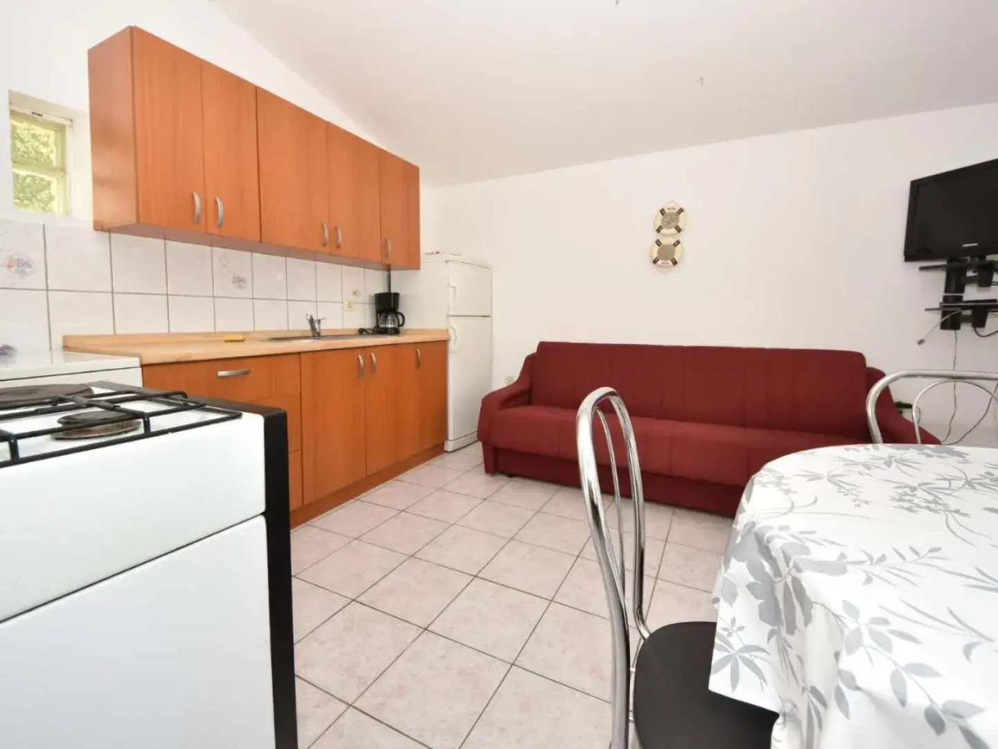 Apartment Cesarica 1