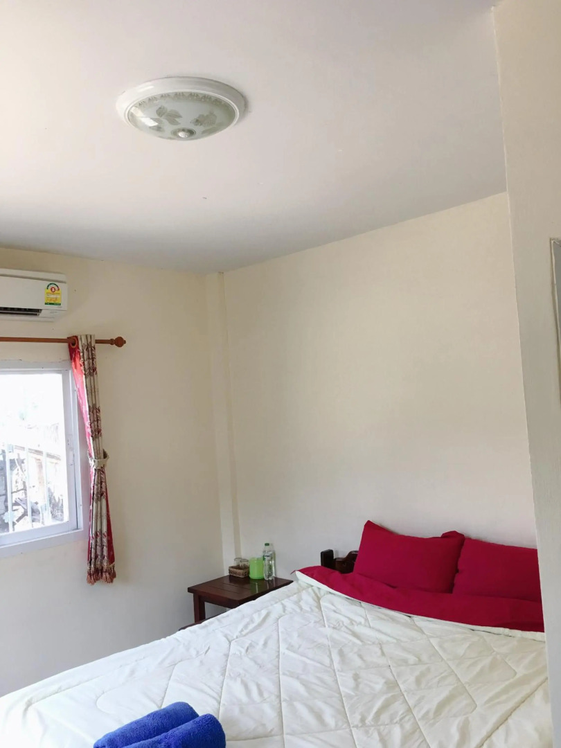 Baan Dongsak River view