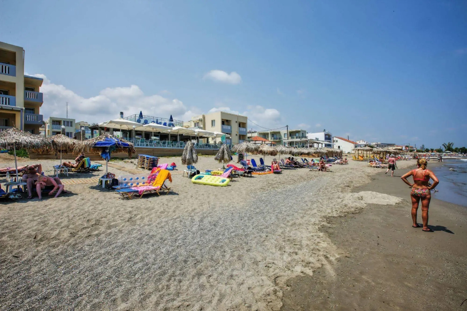 Отель Menia Beach