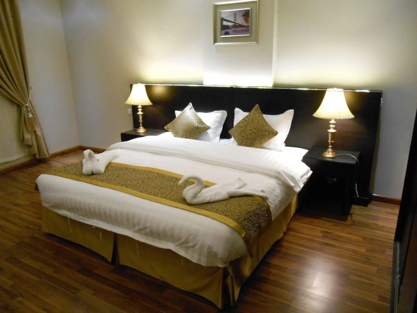 Shamaat Jeddah Hotel